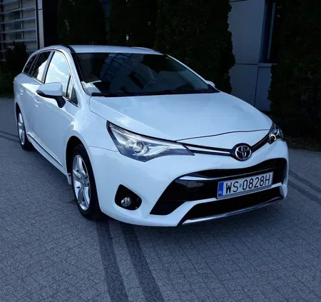 samochody osobowe Toyota Avensis cena 72000 przebieg: 91000, rok produkcji 2017 z Siedlce